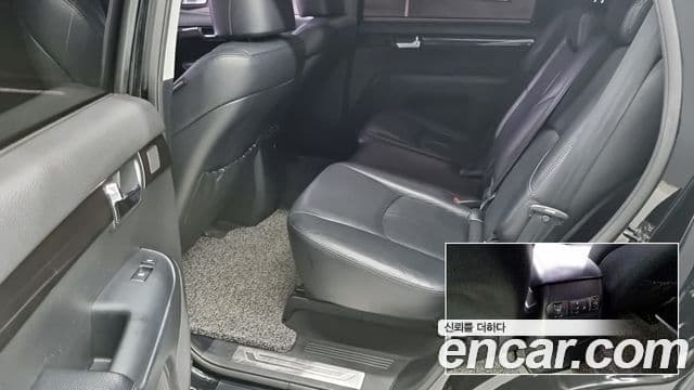 Kia Mohave 4WD KV300, 2014 11