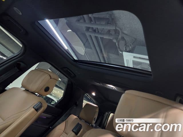 Land Rover Discovery 5 P360 Dynamic HSE, 2025 19