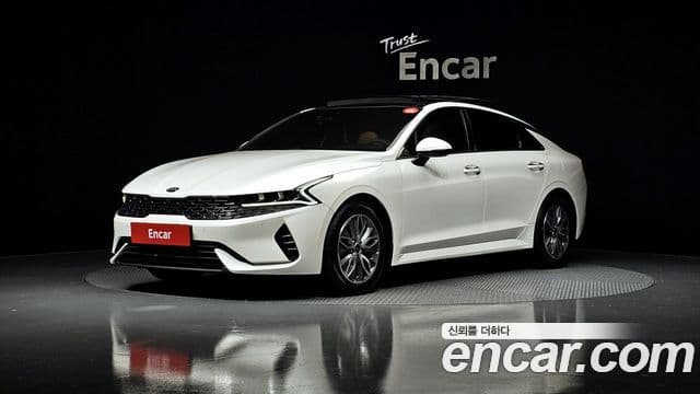 Kia K5 гибрид 3세대 Noblesse, 2021 1
