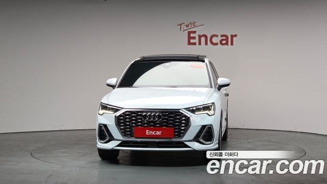 Audi Q3 (F3) 35 TDI Premium Sportback, 2022 3