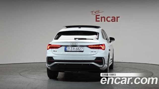 Audi Q3 (F3) 35 TDI Premium Sportback, 2022 4