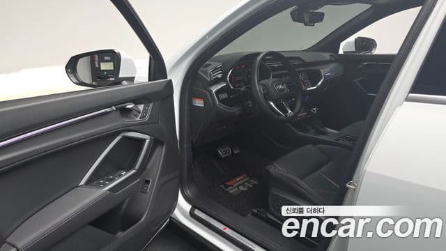 Audi Q3 (F3) 35 TDI Premium Sportback, 2022 11