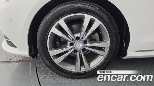 Mercedes-Benz E-класс W212 Avantgarde, 2016 все фото