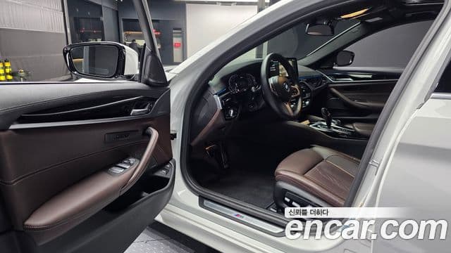 BMW 5시리즈 (G30) 530e M Sport, 2023 10