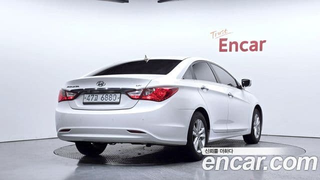 Hyundai YF Sonata LPI top, 2012 2