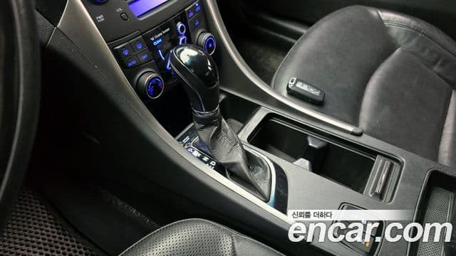 Hyundai YF Sonata LPI top, 2012 9