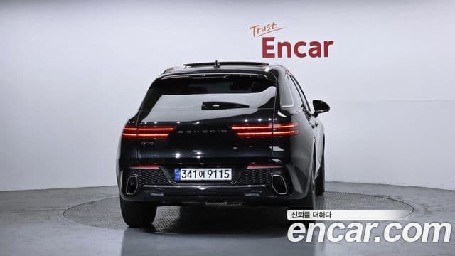 Genesis GV70, 2022 4