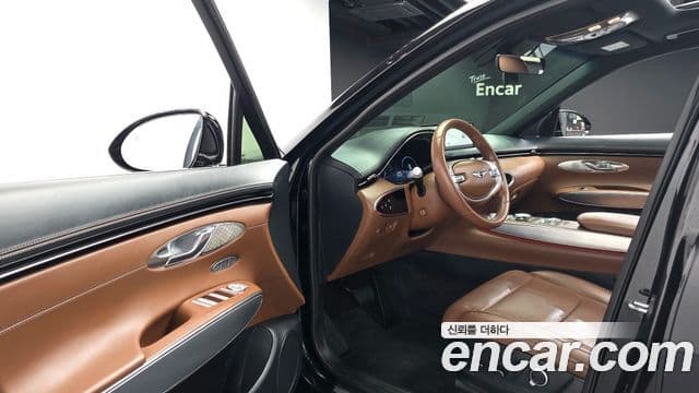 Genesis GV70, 2022 11