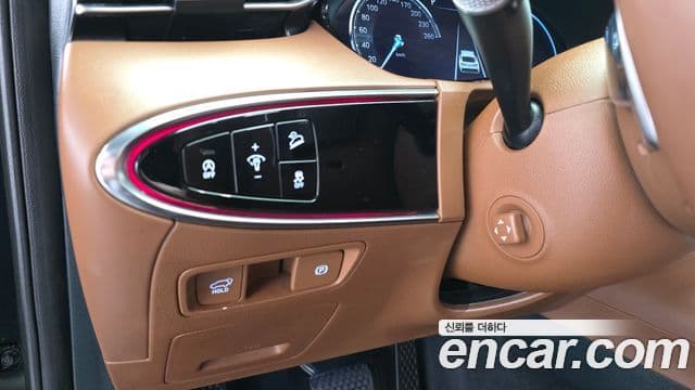 Genesis GV70, 2022 14