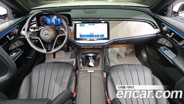 Mercedes-Benz E-класс W214, 2025 7