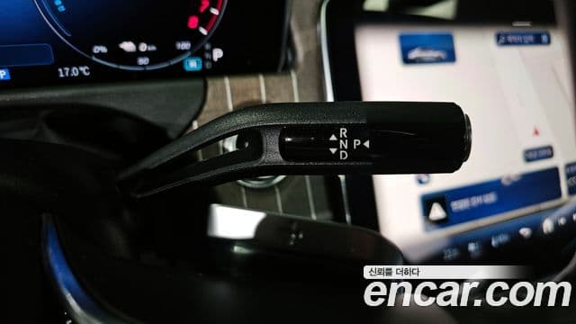 Mercedes-Benz E-класс W214, 2025 9