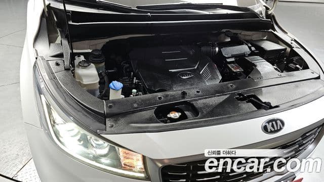 Kia The / новый New Carnival Noblesse Special, 2019 6