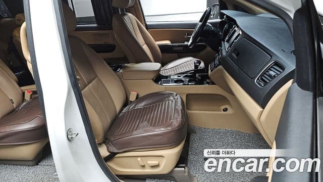 Kia The / новый New Carnival Noblesse Special, 2019 10