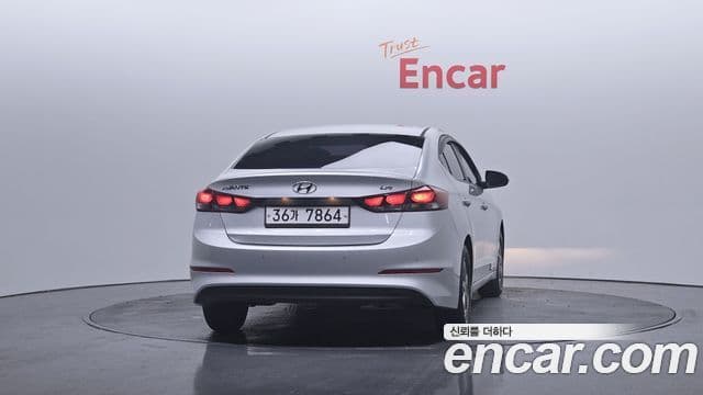 Hyundai Avante AD 1.6 LPI Smart(арендный автомобиль), 2016 4