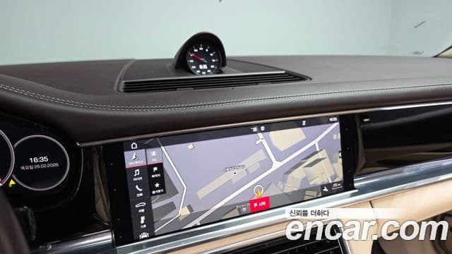 Porsche Panamera (971), 2018 15