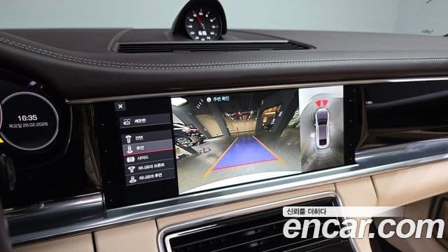 Porsche Panamera (971), 2018 16