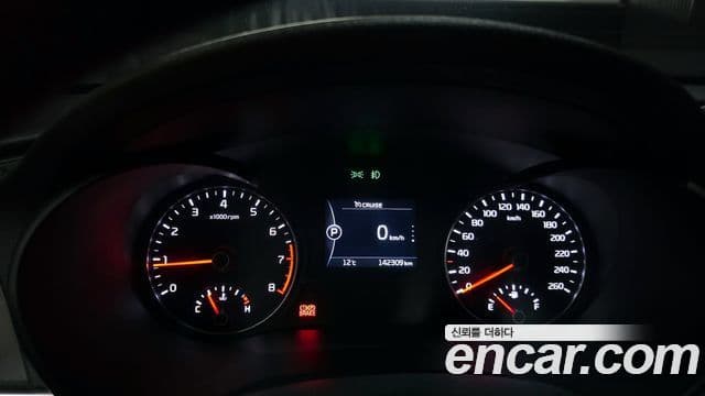 Kia K5 2세대 Noblesse, 2016 8