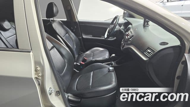 Kia The / новый New Morning Luxury, 2016 10