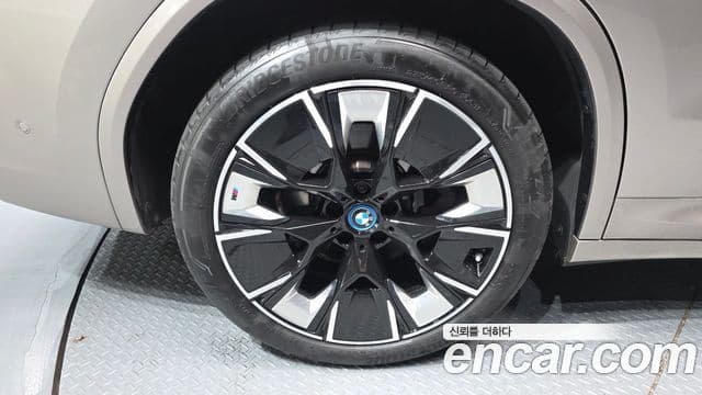 BMW iX3 M Sport, 2024 все фото
