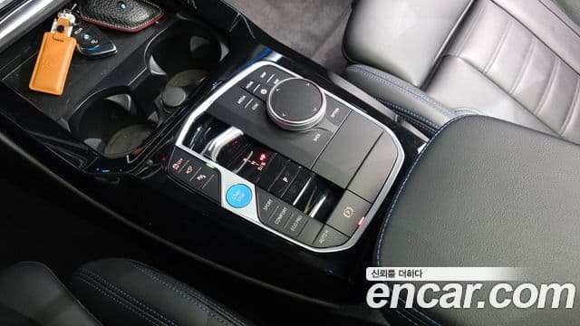 BMW iX3 M Sport, 2024 9