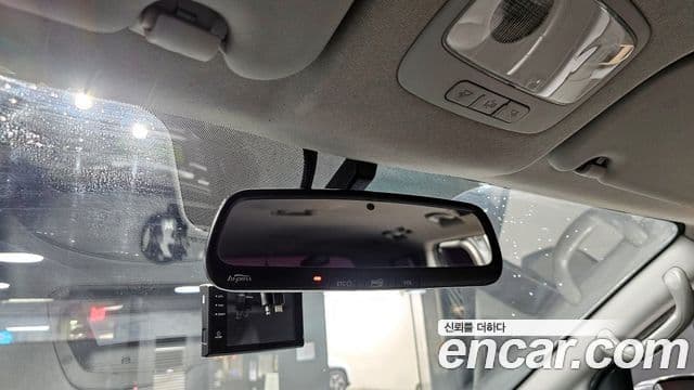 Hyundai Grand Starex CVX Luxury, 2015 19