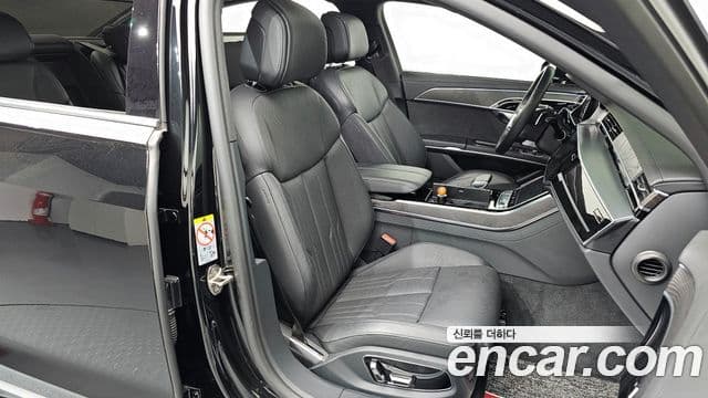 Audi A8 (D5) 55 TFSI Quattro Premium LWB, 2023 10