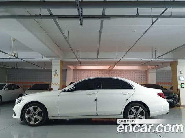 Mercedes-Benz E-класс W213 Avantgarde, 2017 8