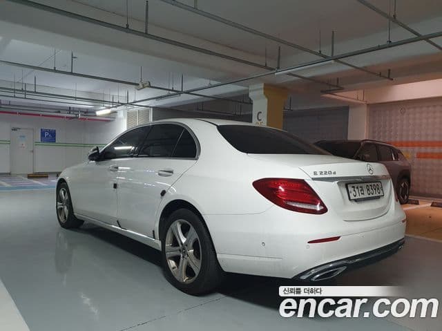 Mercedes-Benz E-класс W213 Avantgarde, 2017 11