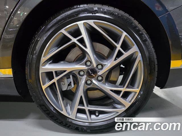 Genesis G90 (RS4) бензин 3.5 турбо 2WD, 2023 20