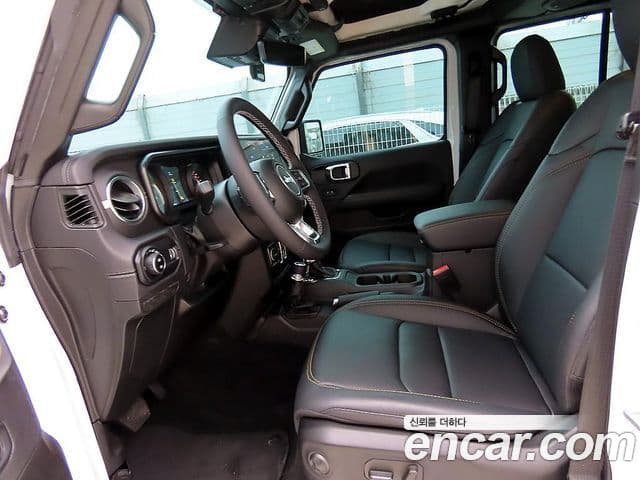 Jeep Wrangler (JL) 2.0 Sahara 4도어, 2025 все фото