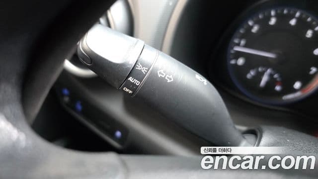 Hyundai Kona Modern, 2018 17