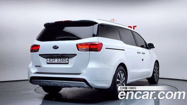 Kia All New Carnival Luxury, 2017 2
