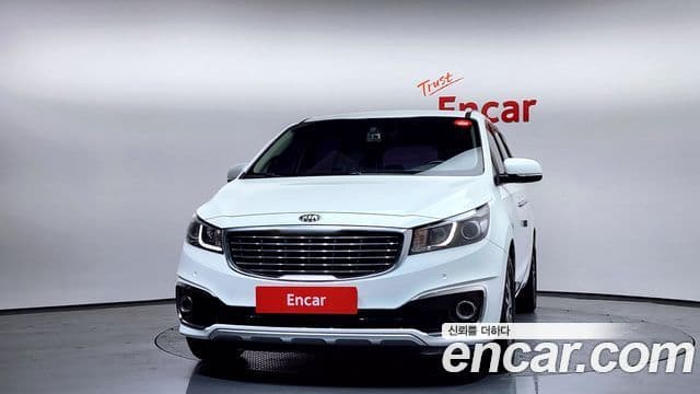 Kia All New Carnival Luxury, 2017 3