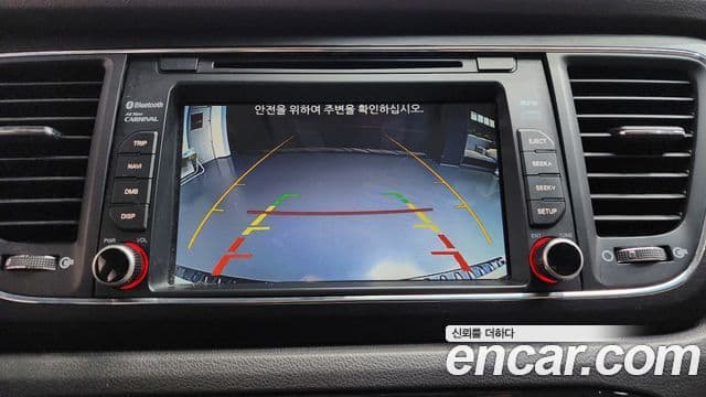 Kia All New Carnival Luxury, 2017 16