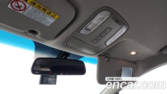 Kia All New Carnival Luxury, 2017 17