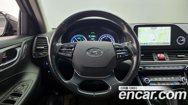Hyundai Grandeur IG гибрид Special, 2018 13
