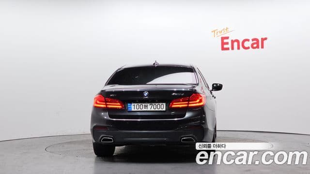 BMW 5시리즈 (G30) 520d xDrive M Sport Plus, 2018 4