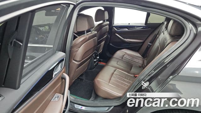 BMW 5시리즈 (G30) 520d xDrive M Sport Plus, 2018 12