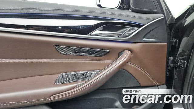 BMW 5시리즈 (G30) 520d xDrive M Sport Plus, 2018 18