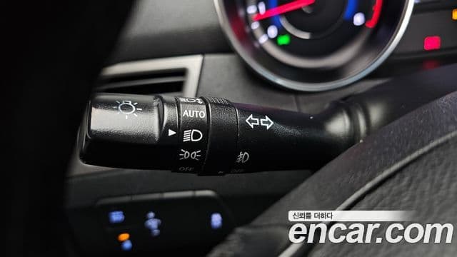 Hyundai Avante MD M16 GDI Avenue, 2014 19