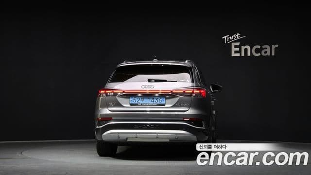 Audi Q4 e-Tron (F4) Premium, 2023 4