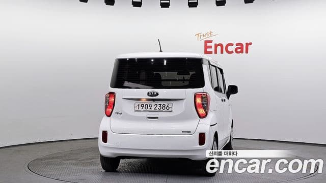 Kia Ray фургон /, 2017 4