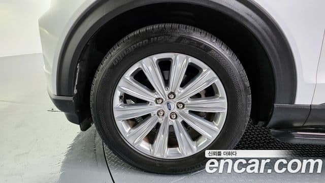 Ford Explorer 6세대 2.3 Limited 4WD, 2020 все фото