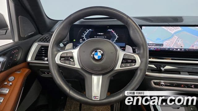 BMW X7 (G07) xDrive 40i M Sport 6인승, 2024 13