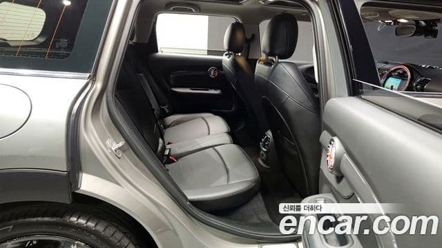 Mini Cooper SD 클럽맨 2세대, 2016 12