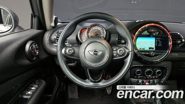 Mini Cooper SD 클럽맨 2세대, 2016 13