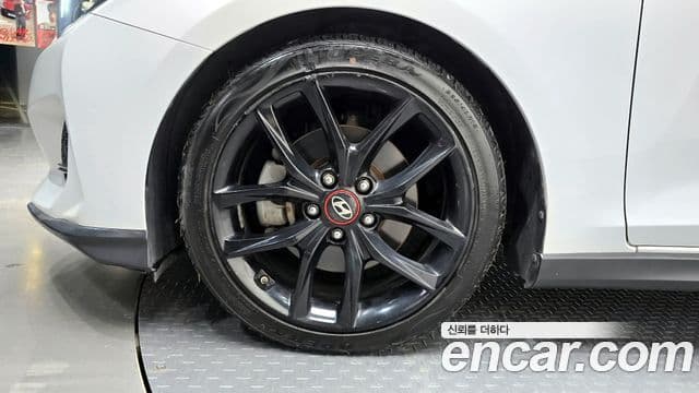 Hyundai Veloster (JS) Core, 2018 все фото