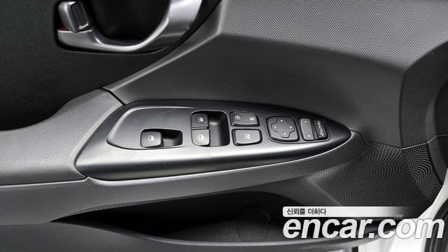 Hyundai Veloster (JS) Core, 2018 16