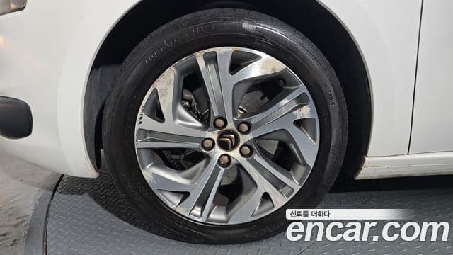 Ситроен / DS C4 피카소 2.0 B-HDI Intensive, 2015 все фото