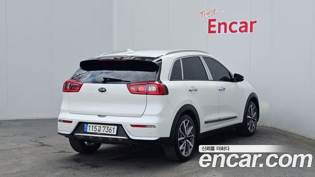 Kia Niro Prestige, 2017 2